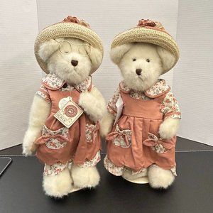 Lot of Two Boyds Bears Mrs. Potter    - 1